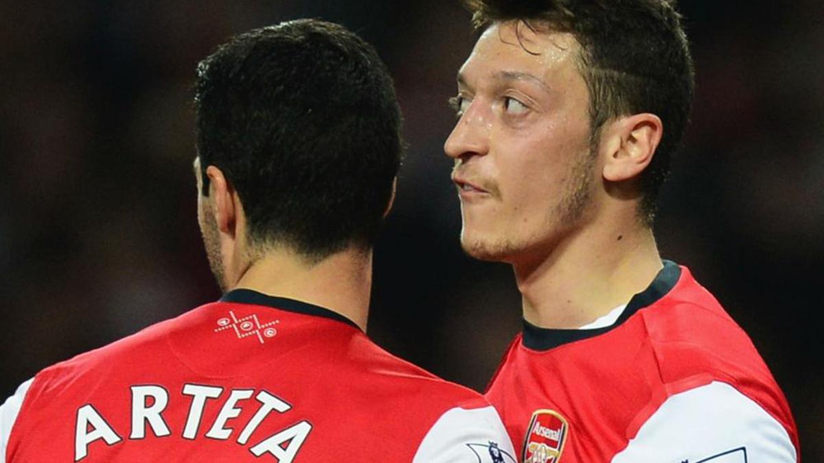 Mesut Ozil welcomes Mikel Arteta back to Arsenal FC