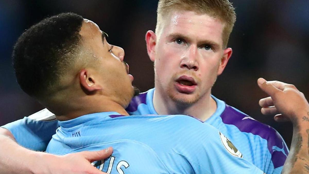 De Bruyne tells City to keep believing in Guardiola's style