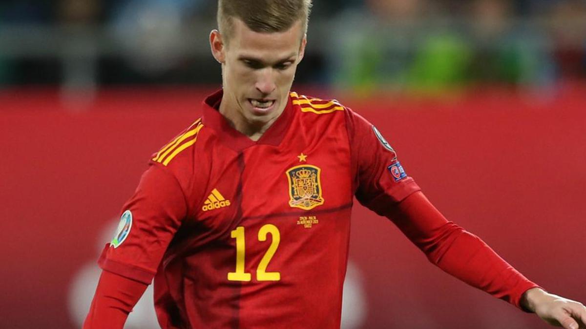 Ernesto Valverde praises reported Barcelona target Dani Olmo