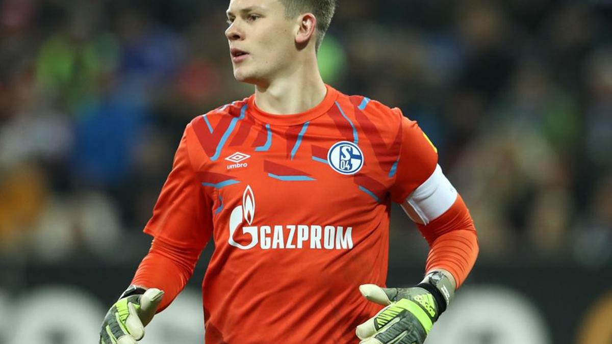 Bayern Munich to sign Schalke keeper Nubel on free transfer