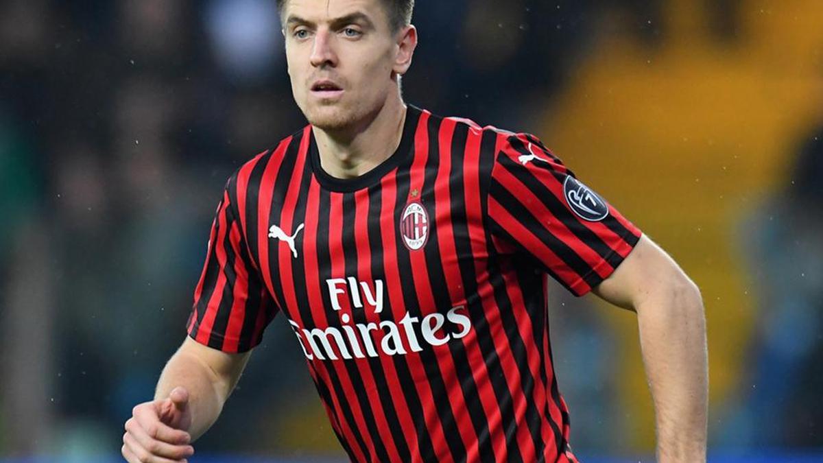 Rumour: Tottenham close to landing Piatek as Kane replacement