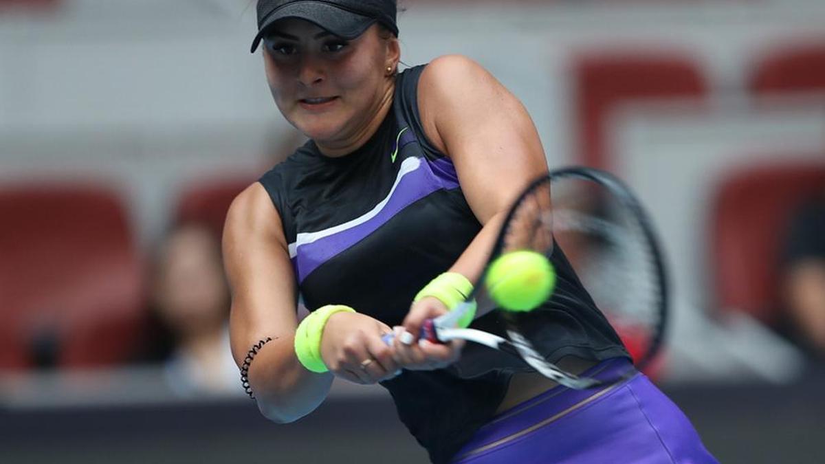 Bianca Andreescu out of Australian Open due to knee injury