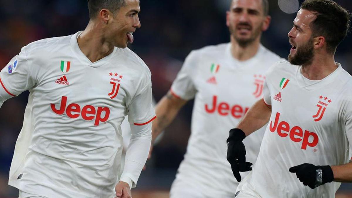 Serie A: Ronaldo scores penalty as Juventus beats Roma 2-1