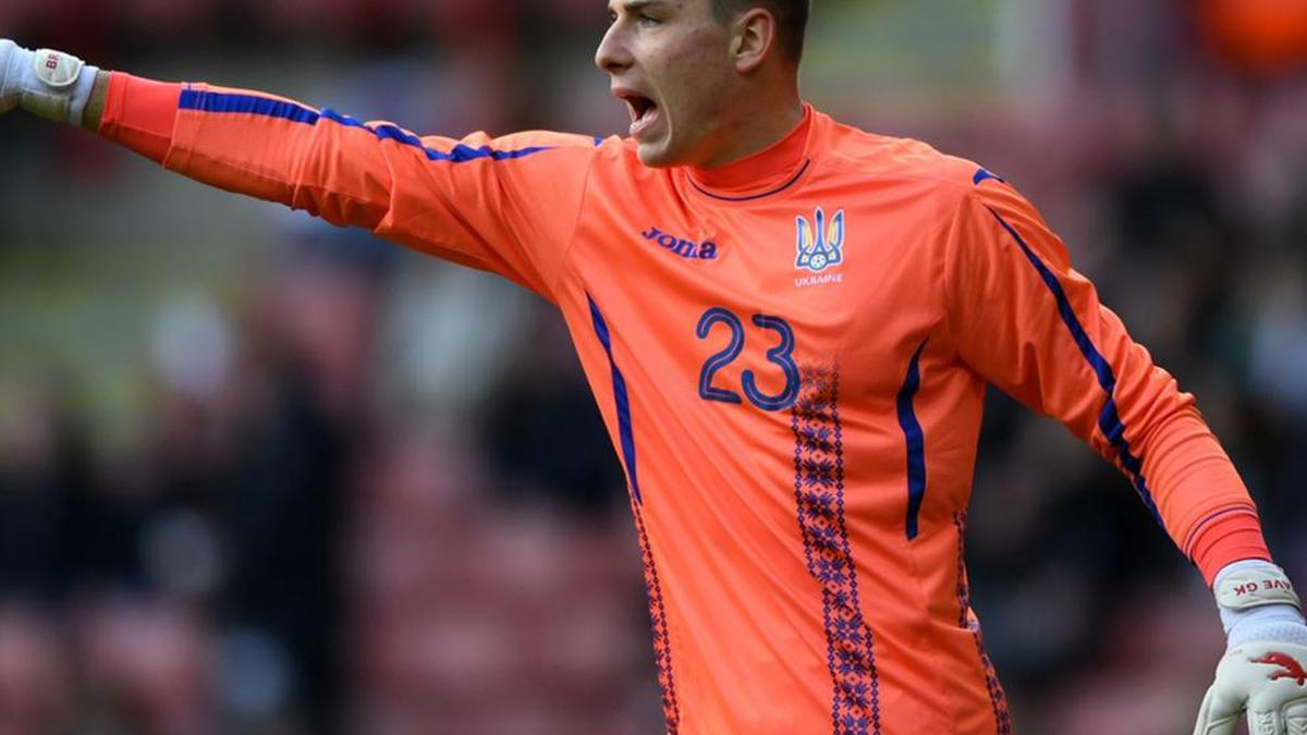 Real Madrid's Andriy Lunin joins Segunda's Real Oviedo on loan