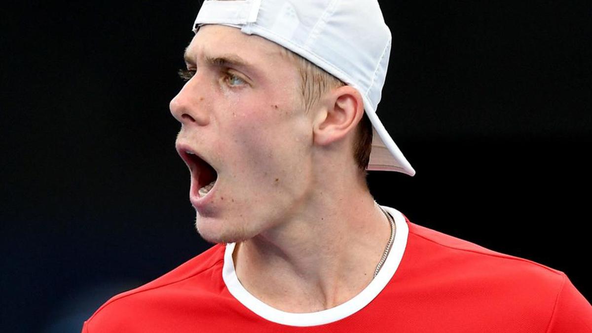 Shapovalov would rather pull out of Australian Open than play in unsafe air