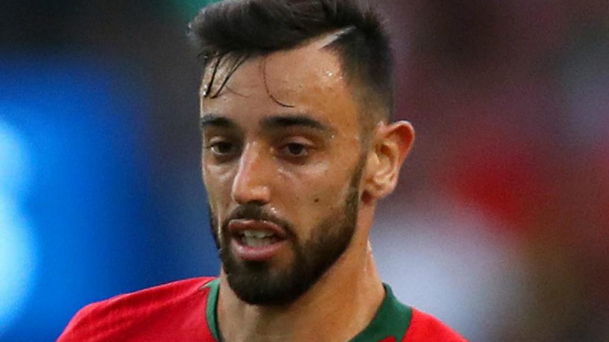 Jorge Mendes casts doubt over Bruno Fernandes move to United