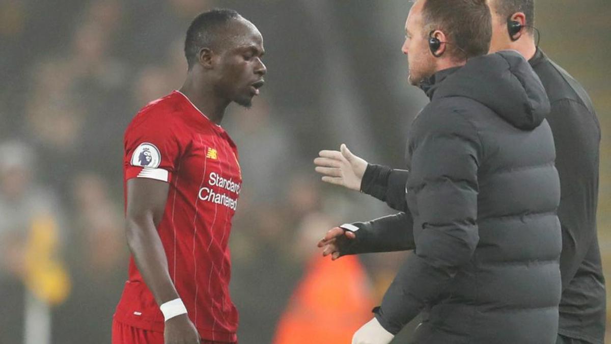 Sadio Mane may miss two more games with small muscle tear