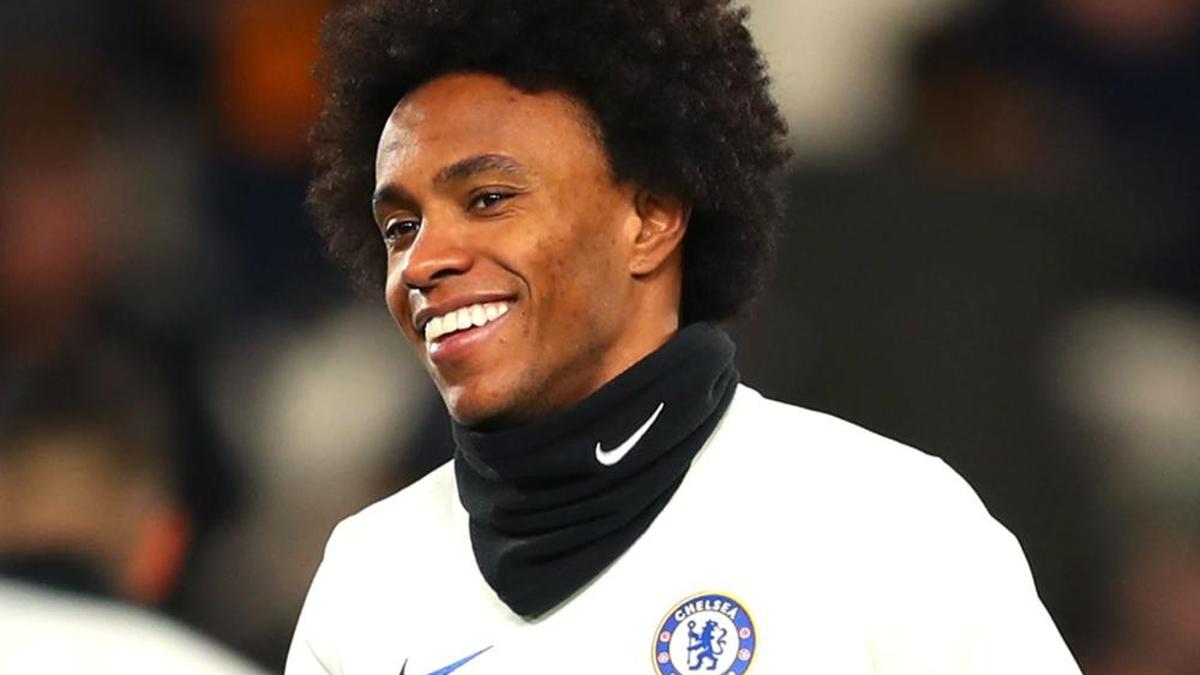 Chelsea winger Willian eager to remain in London with family