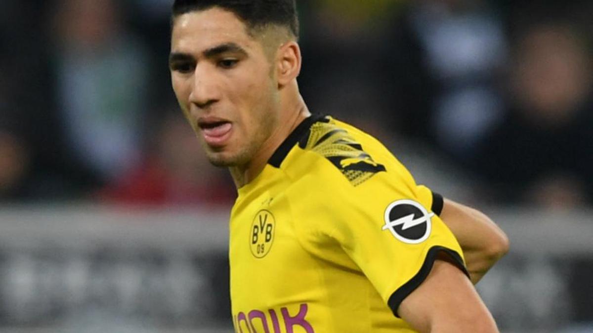 Monchengladbach 1-2 Dortmund: Hakimi winner sends Favre's men second