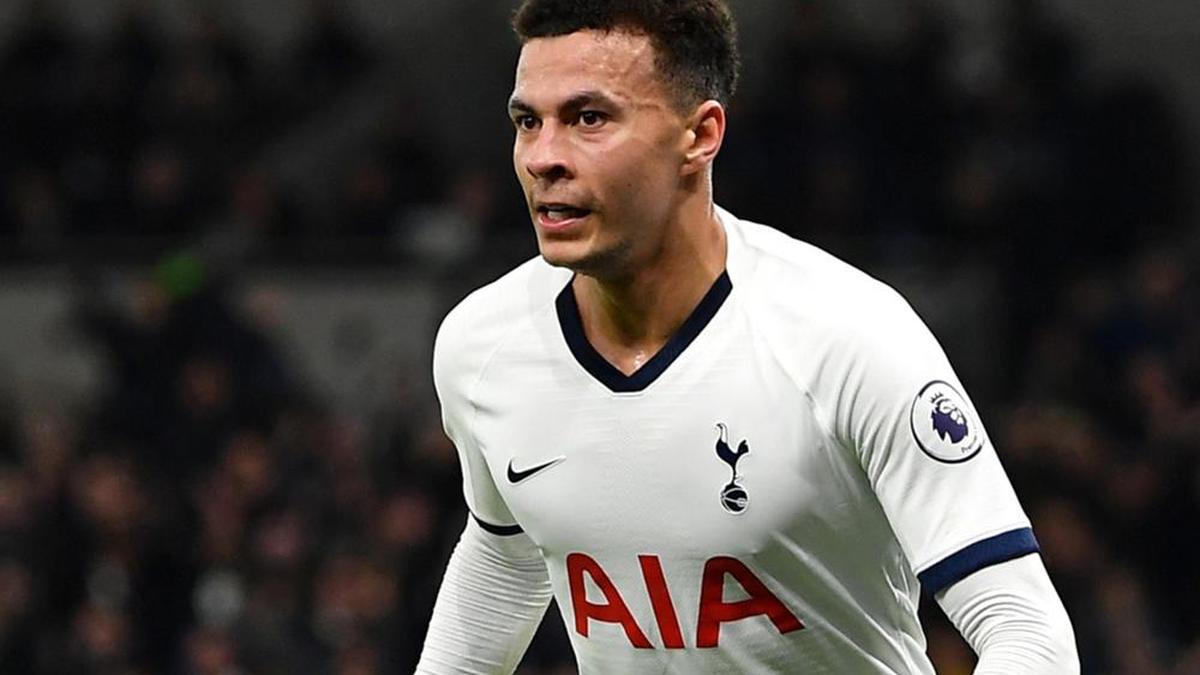 Coronavirus: Alli checking in with Spurs youngsters during lockdown