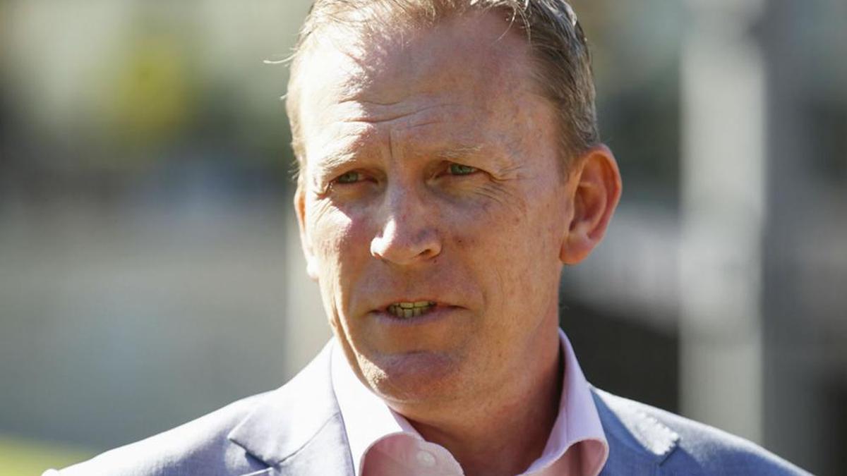 Cricket Australia chief Roberts resigns amid leadership criticism