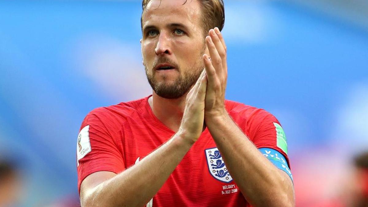 Coronavirus: Harry Kane salutes Captain Tom Moore on 100th birthday