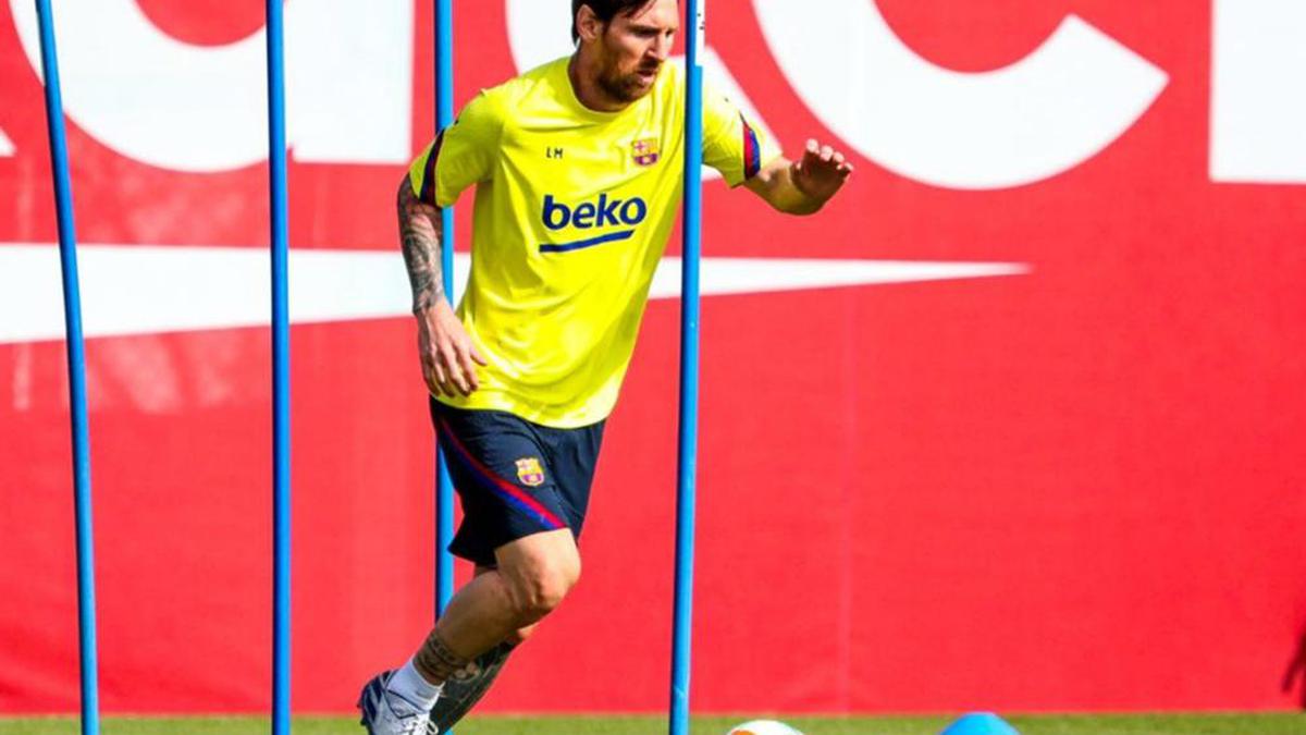 Coronavirus: Messi, Suarez return to Barcelona training