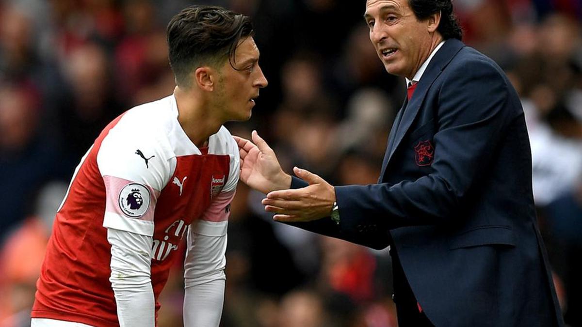 Mesut need to look at himself - Unai Emery opens up Ozil relationship at Arsenal