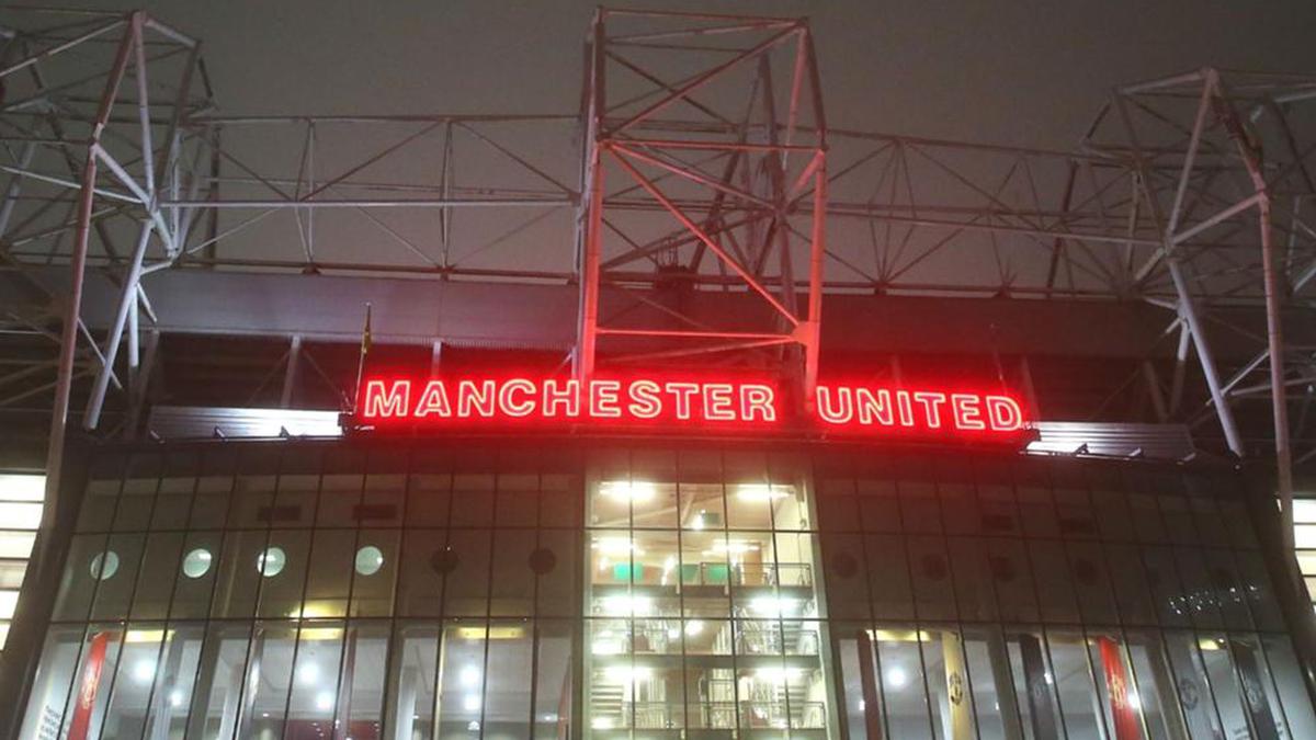 Man Utd net debt soars to £429.1m after 42 per cent yearly increase