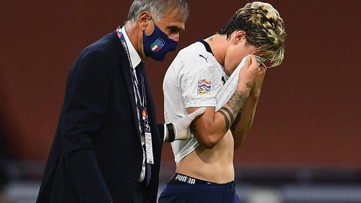 Italy's Zaniolo suffers second serious knee injury in 2020