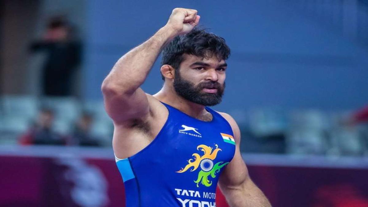 Asian medallist Gurpreet swaps wrestling mat for the octagon